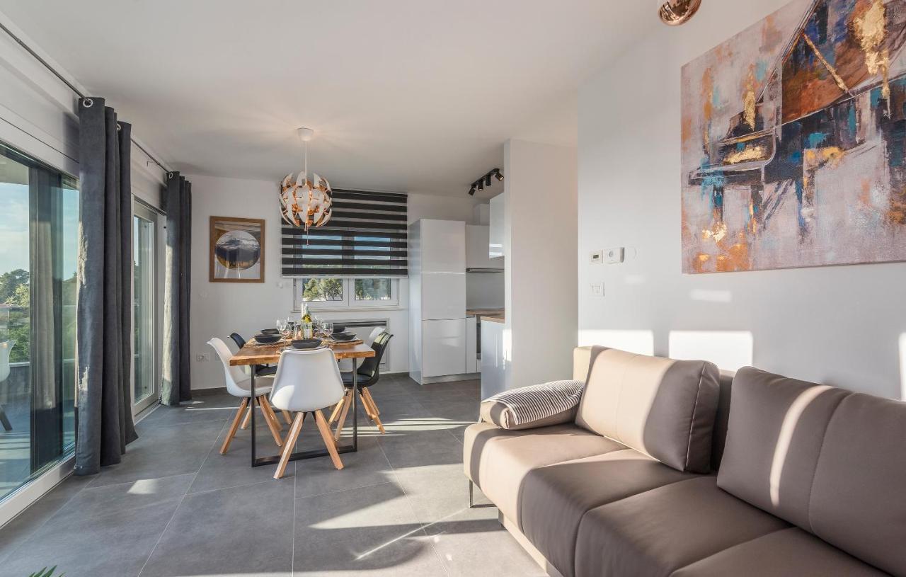 Apart Residence Galant Rovinj Eksteriør billede