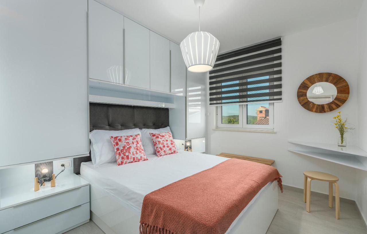 Apart Residence Galant Rovinj Eksteriør billede